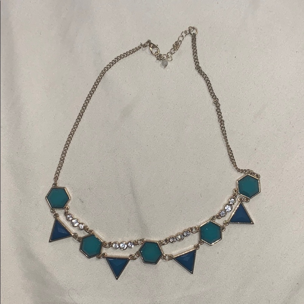 🔵 Geometric necklace